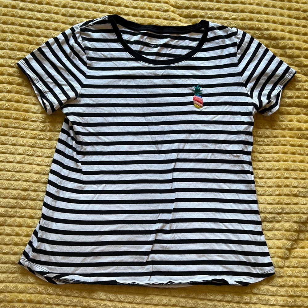 old navy, black and white xs shirt, rainbow pineapple embroidered detail